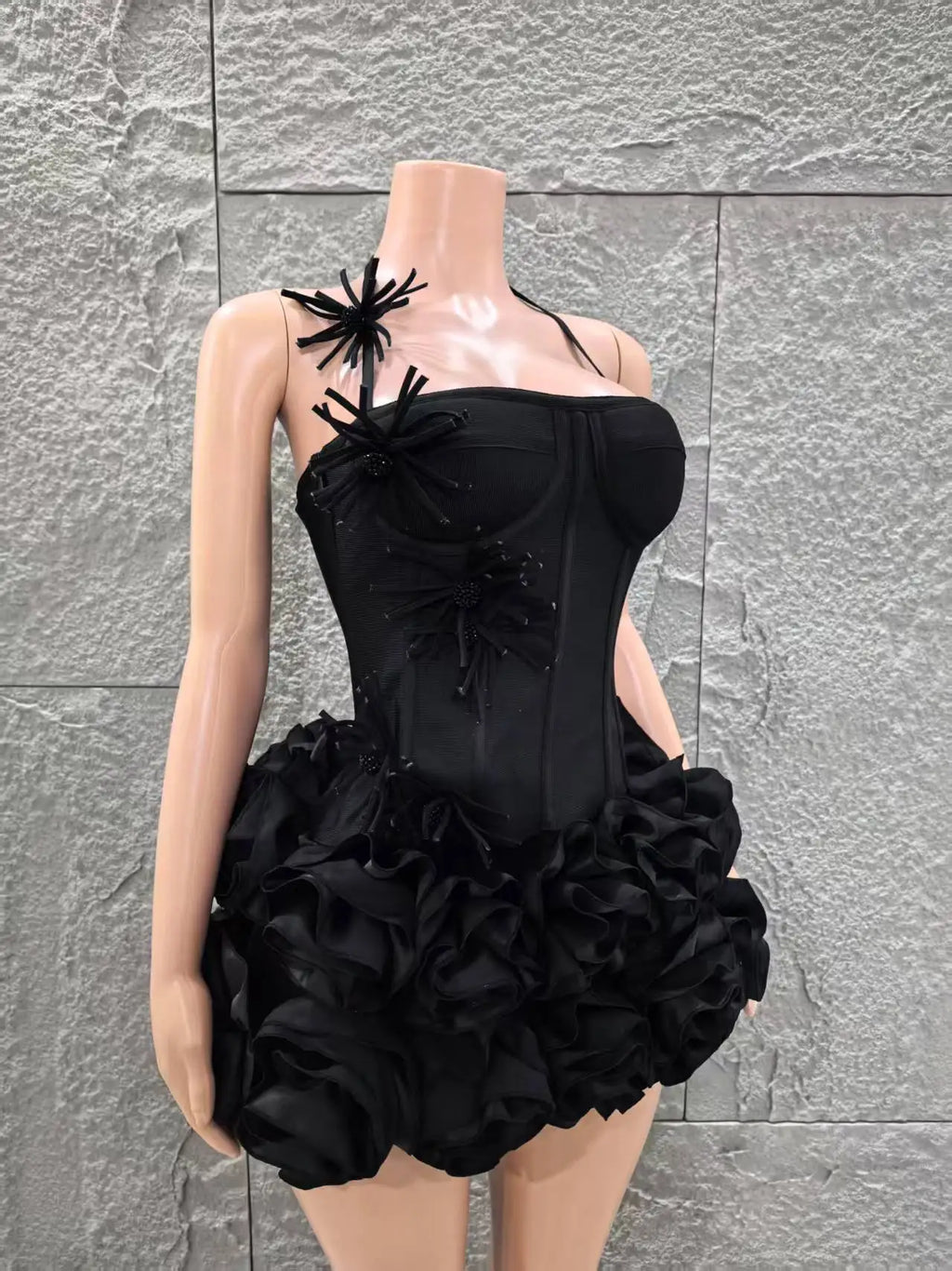 2025 New Black Color Women Sexy Strapless Florals 2 Pieces Bodycon Mini Bandage Dress Celebrate Nightclub Party Bar Singer Wear